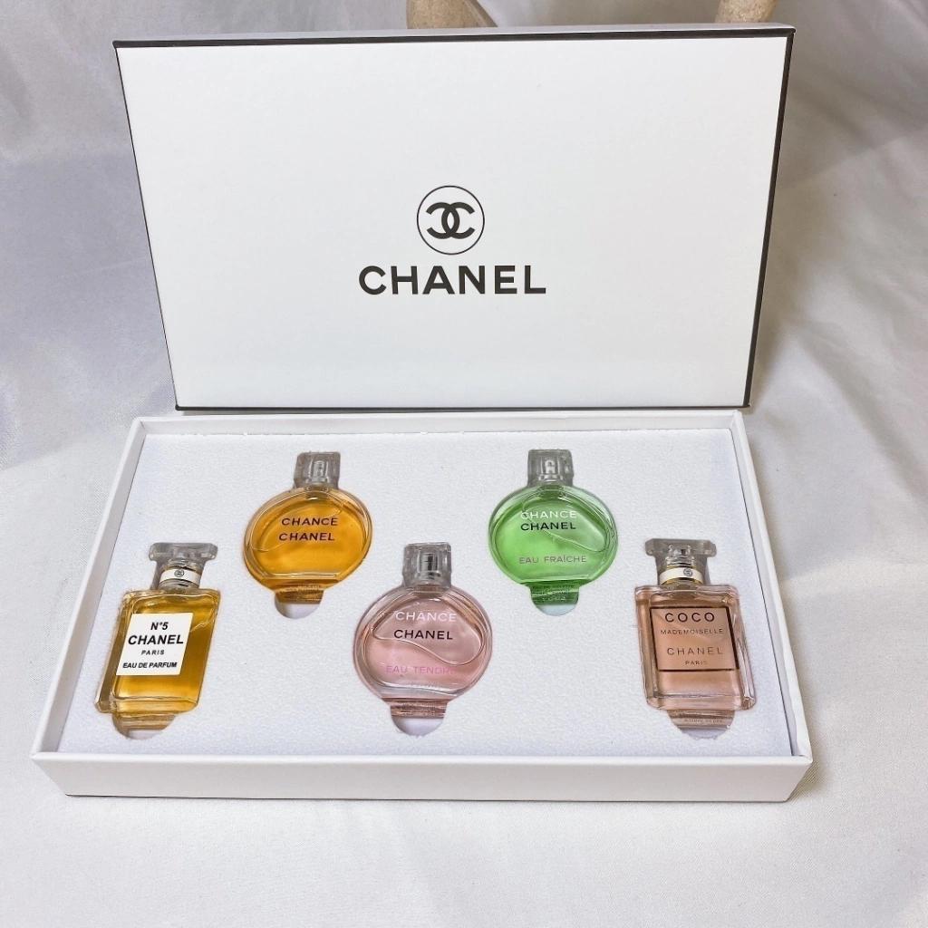Kit miniaturas de perfume Chanel White